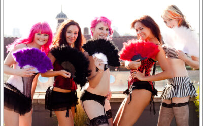 London Hen Party : A Burlesque Themed Boudoir Party!