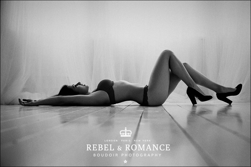 Rebel & Romance London Boudoir Photography Valentine's Day_0010