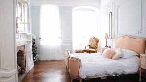 Boudoir Video: Feeling French with Cassie and Ekanem