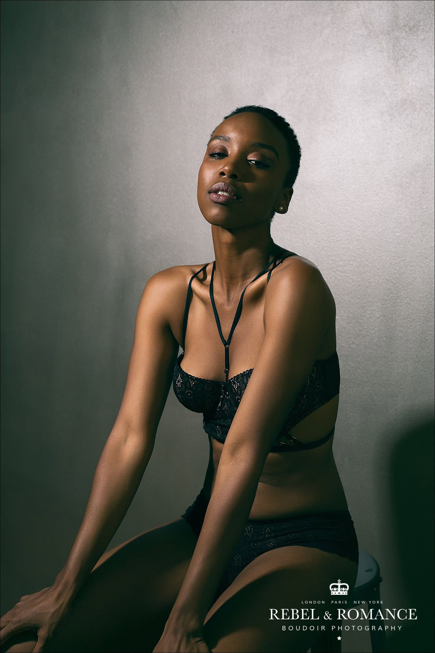 black fashion model woman with shaved head