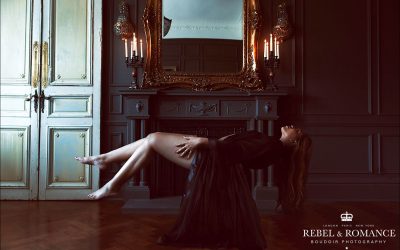 Boudoir, Halloween style