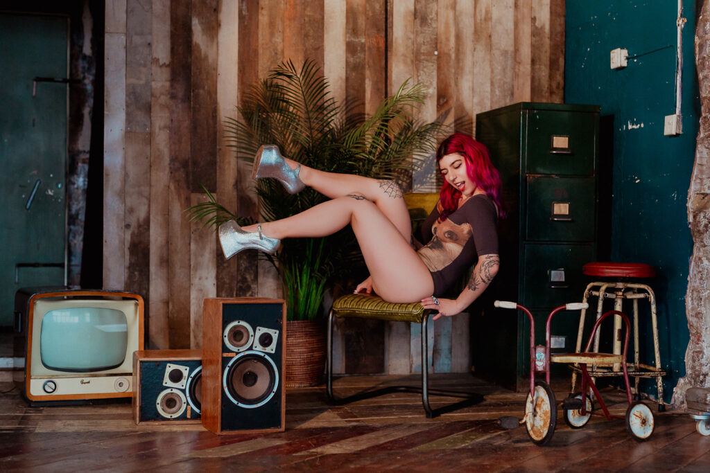 Eclectic warehouse boudoir photography London, vintage props and alternative styling